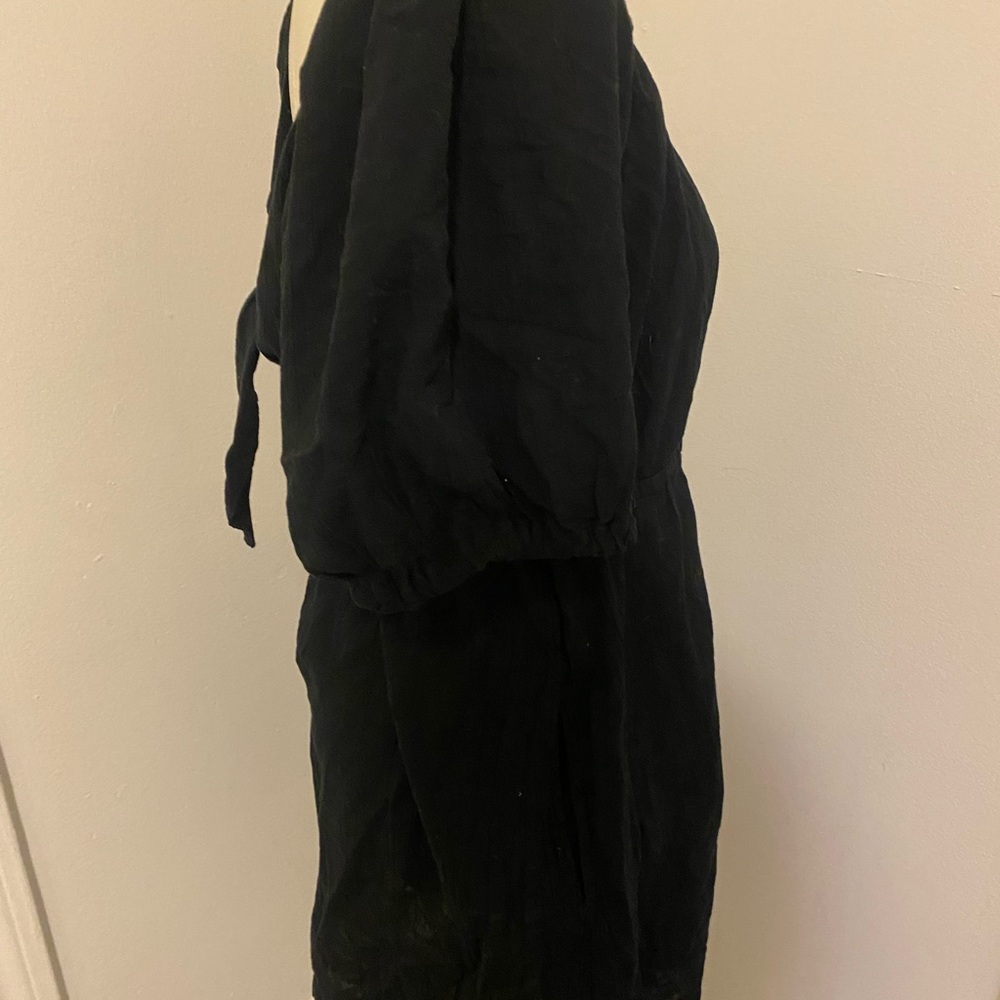 Old Navy Black Short Sleeve Dress - Picture 3 of 4